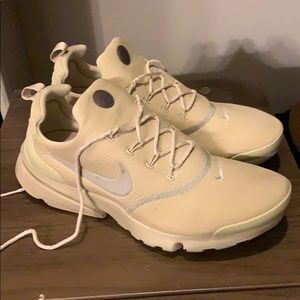 Nike men’s presto fly shoe